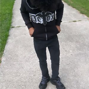 Meet your Posher, Kanmoni